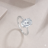 Oval Solitaire Ring "Mirage"