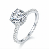 "Amora Round" solitaire ring
