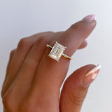 Bague "Boni Emeraude" solitaire