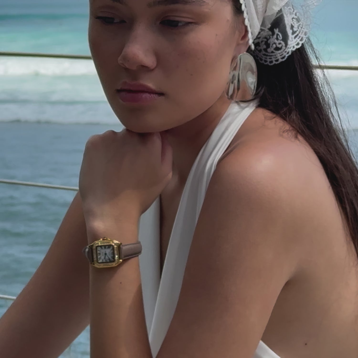 Montre Femme Dorée : Bracelet Cuir | ALCĒ